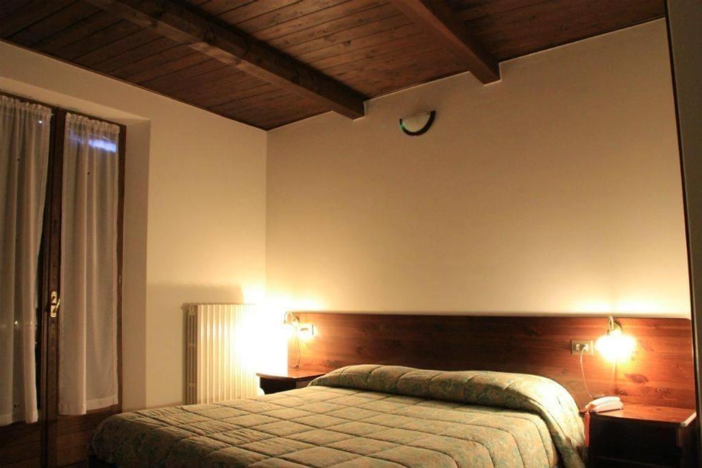 Hotel Guerrin Meschino Montemonaco Zewnętrze zdjęcie