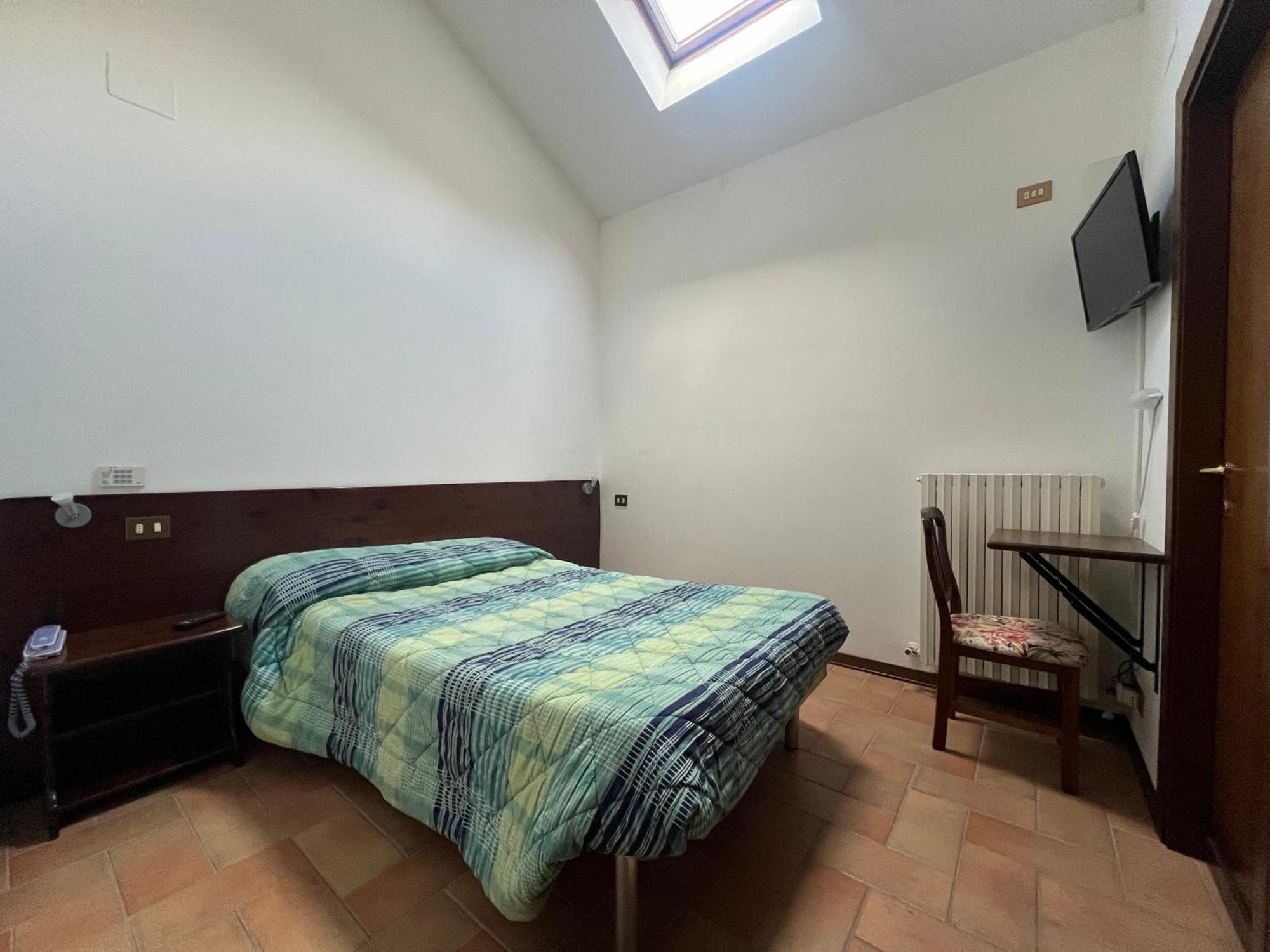 Hotel Guerrin Meschino Montemonaco Zewnętrze zdjęcie
