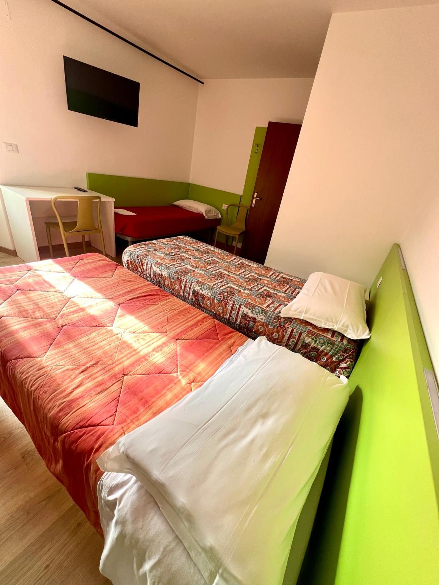 Hotel Guerrin Meschino Montemonaco Zewnętrze zdjęcie